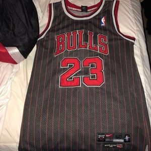 *RARE* Michael Jordan/Chicago Bulls Jersey